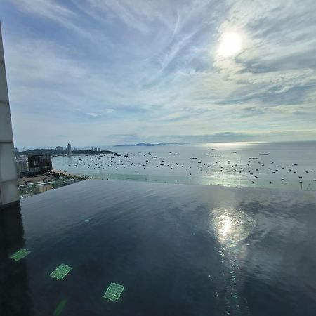 Centric Sea Pattaya Bed & Breakfast ภายนอก รูปภาพ