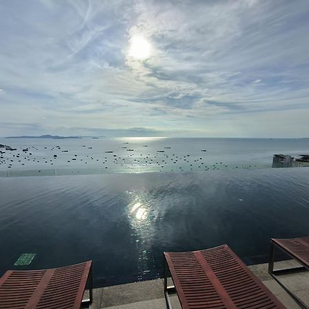 Centric Sea Pattaya Bed & Breakfast ภายนอก รูปภาพ